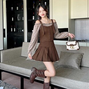百褶裙两件套装 显瘦一字领背带假两件格子衬衫 学院风长袖 2024秋季