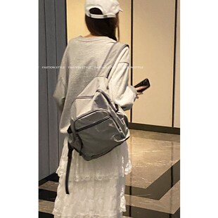 学院风尼龙帆布包包女式2024新款潮韩国双肩包休闲大容量背包书包