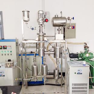 薄膜蒸发成套设蒸各种规格发成套设备试备验器装 置短程分子蒸馏器