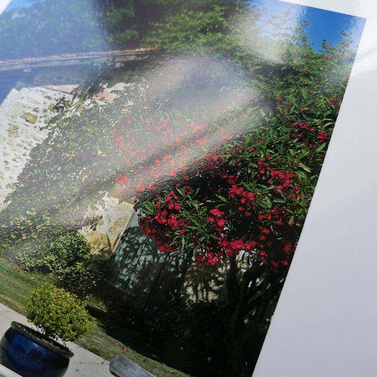 9RC190A0克R纸C光防水相，光亮面，色彩锐丽，高粘贴对1裱对折适