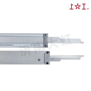 300m359m标卡尺不锈钢防游震防油00.01 2000 上工带表尺 1500卡