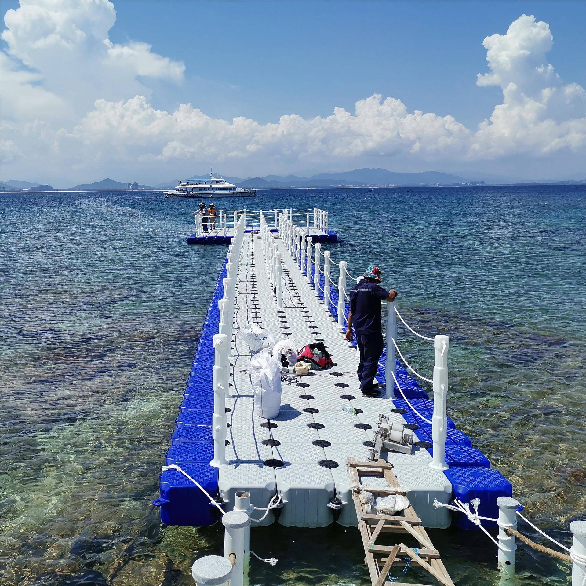 厂家直水上浮托筒码W-2头停海上冲浪浮桥摩艇快艇靠游艇泊位销码