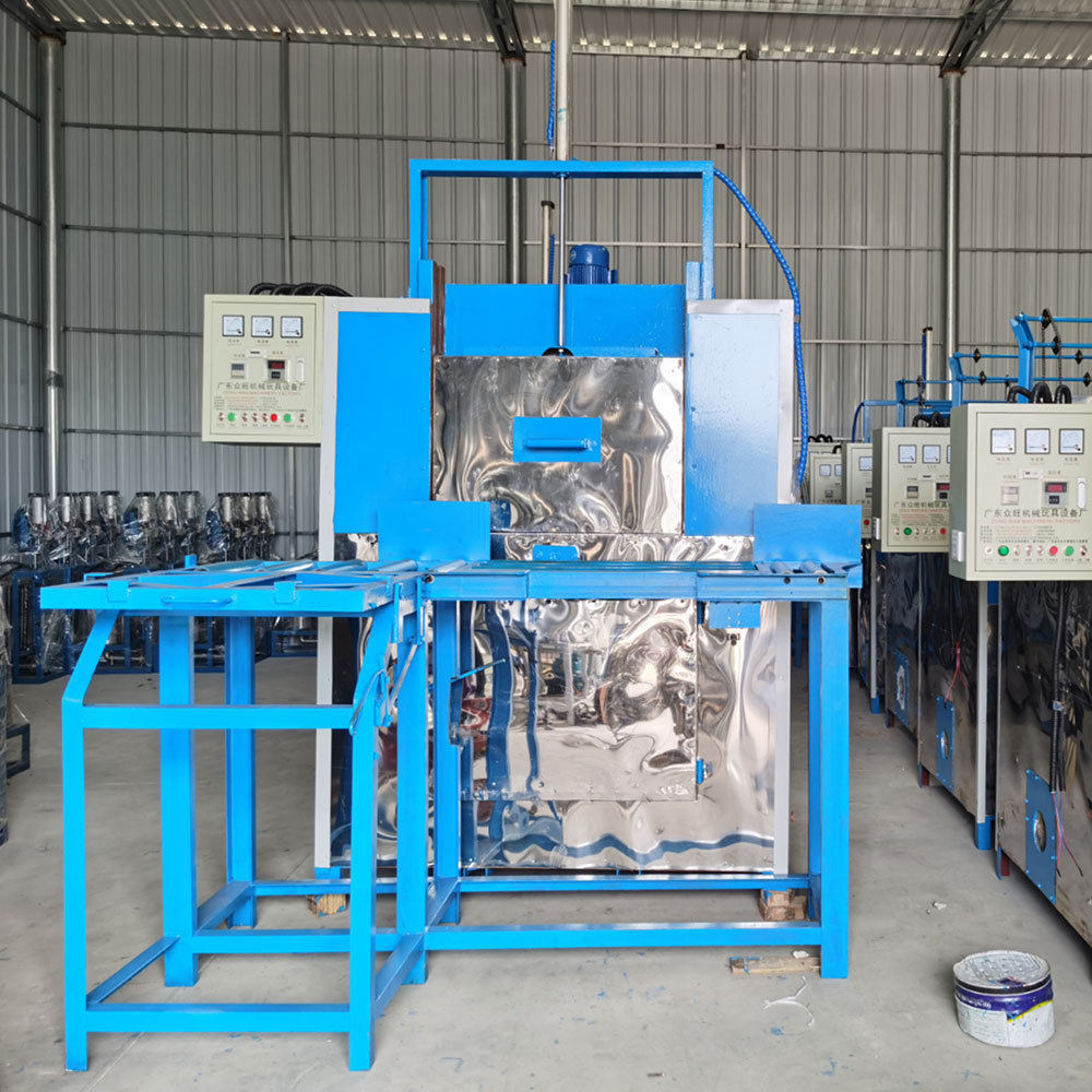 供应自动喷油搪胶机 搪胶机械设备定 制 全自动玩具生产搪胶机