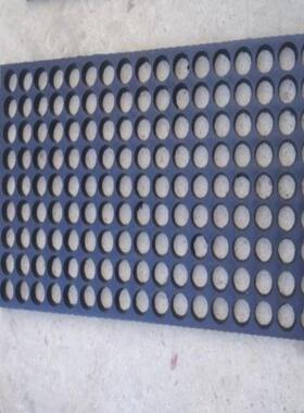 抛丸机打配件橡胶漏沙板砂机铸MVX铁漏砂板锈除橡设备胶漏砂板配