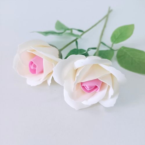 夜摊玫瑰小花束元旦春节手工制作材料包室内装饰仿真花香皂玫瑰花