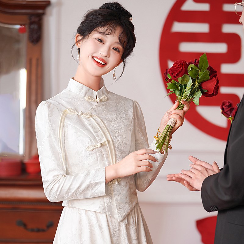 订婚领证小白裙敬酒服新娘旗袍两件套结婚衣服春夏回门新中式礼服