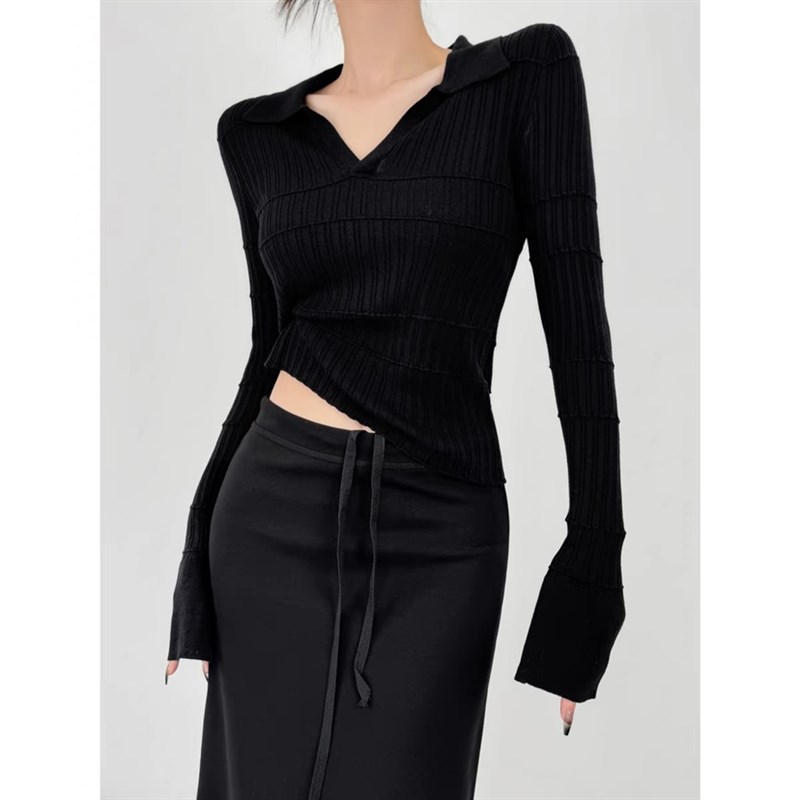 紫色V领喇叭袖针织衫t恤女秋冬设计感坑条打底衫毛衣修身内搭上衣