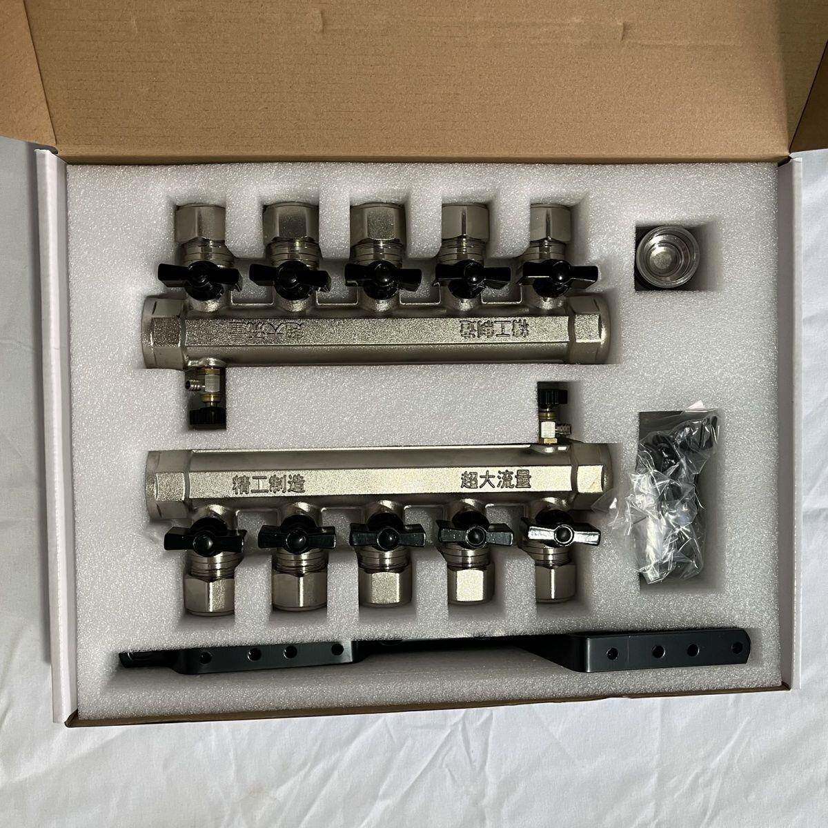 加厚全铜大口径分水器大流量地热分水器地暖配件大全1寸*20一体