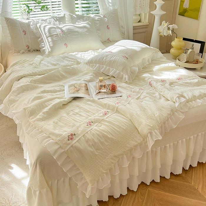 2025韩版色法式新款778床床盖款纯绣四件套泡泡纱裙花边夏被花四