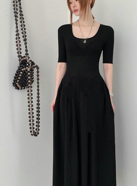 女神黑色芭蕾舞大U领连衣裙A字口袋长款显瘦长裙中袖修身收腰春夏