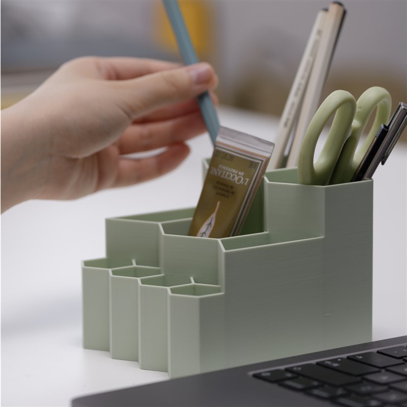 里面LM多功能笔筒收纳盒高级感笔筒学生桌面办公室创意分格笔架
