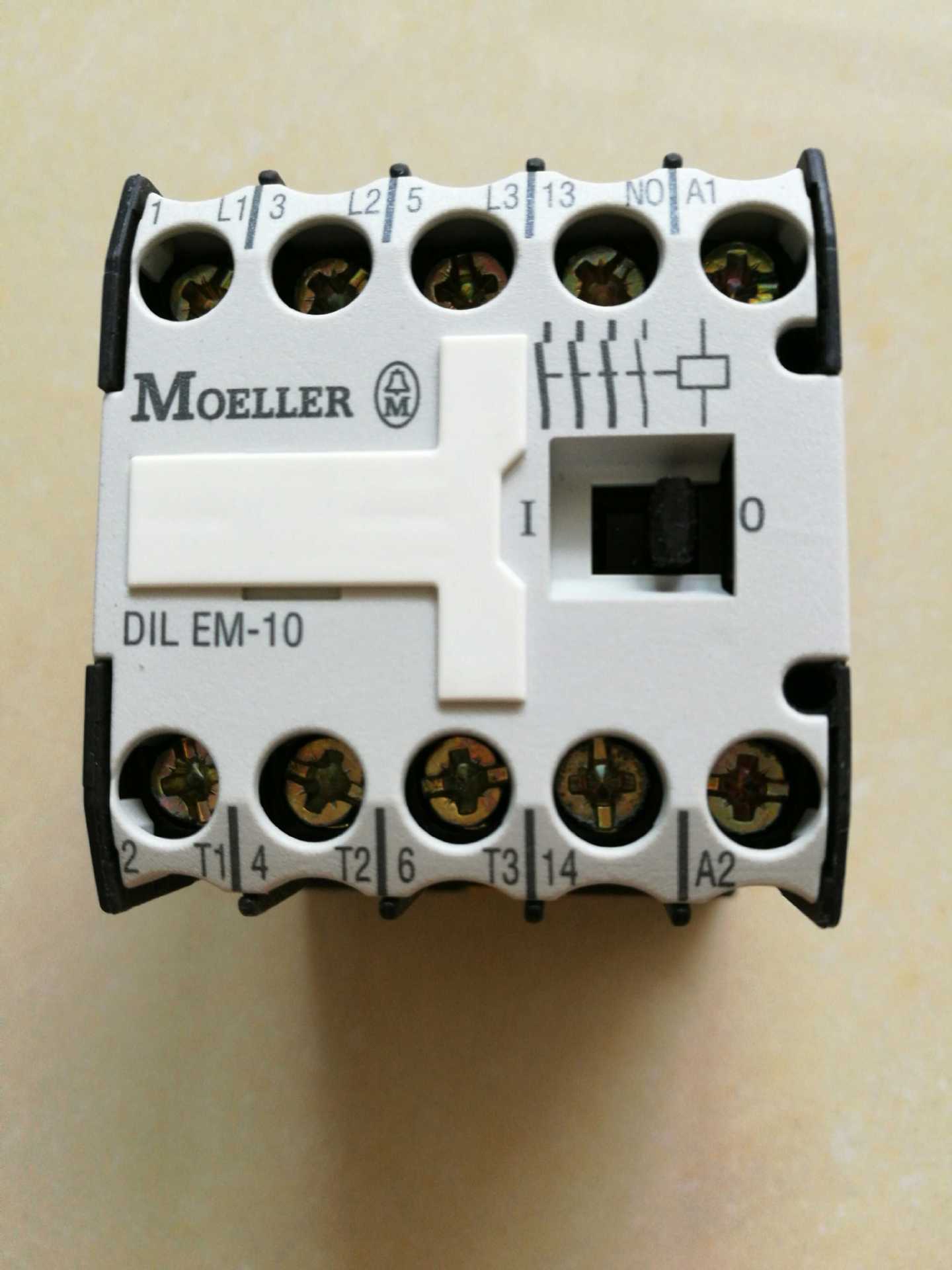 金钟穆勒接触式继电器DILEM-10(230VAC)现货