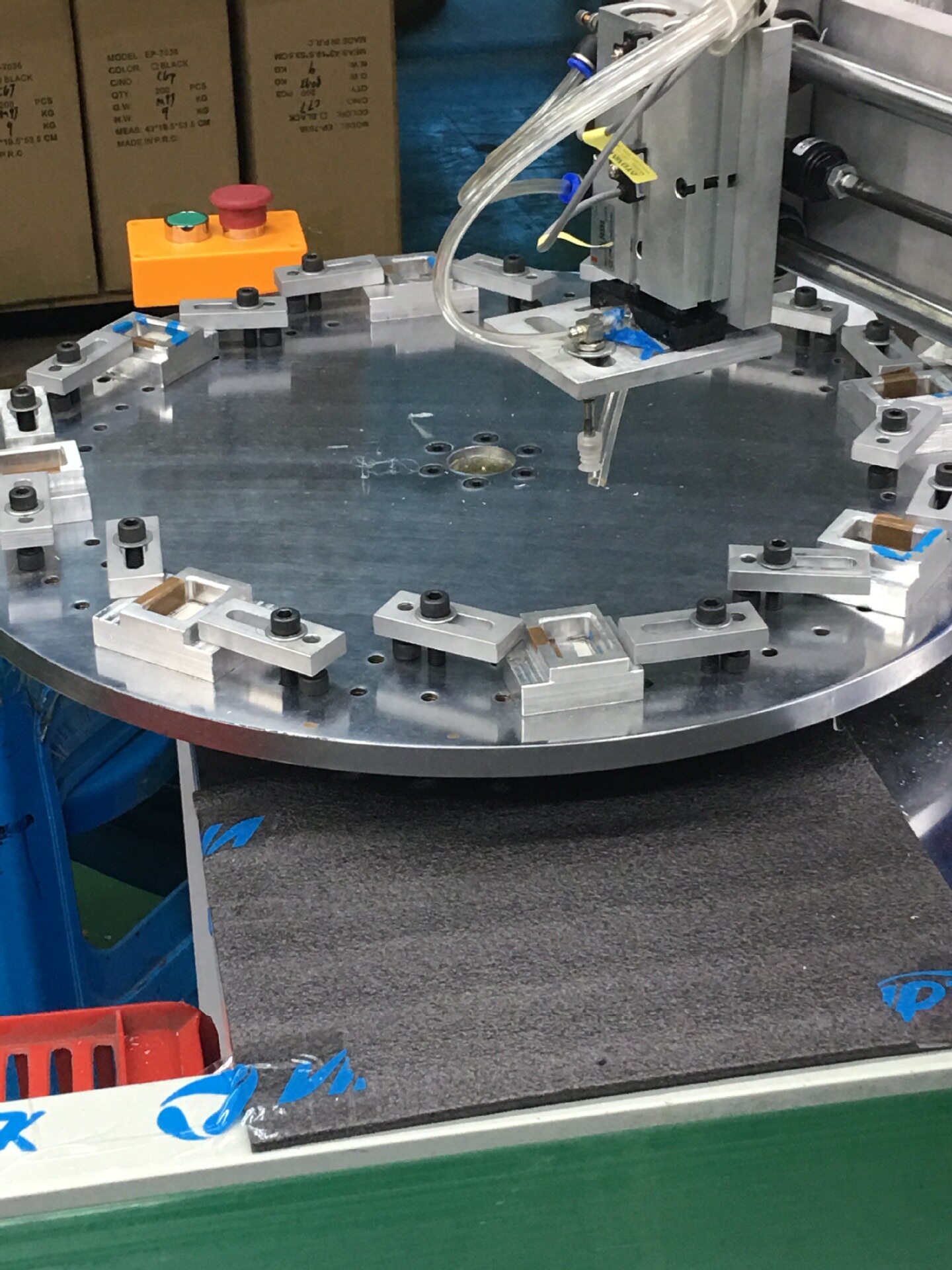 东莞塘厦清溪风岗深圳专业制作转盘机玩具公仔超声(音)波模具
