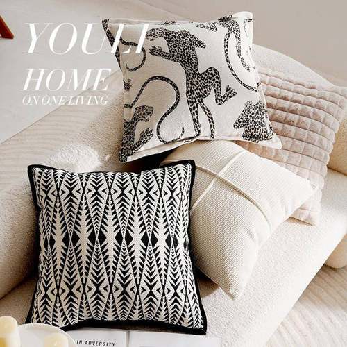 轻奢高级感黑白豹子中古抱枕套靠垫简约靠枕客厅沙发抱枕床上腰枕