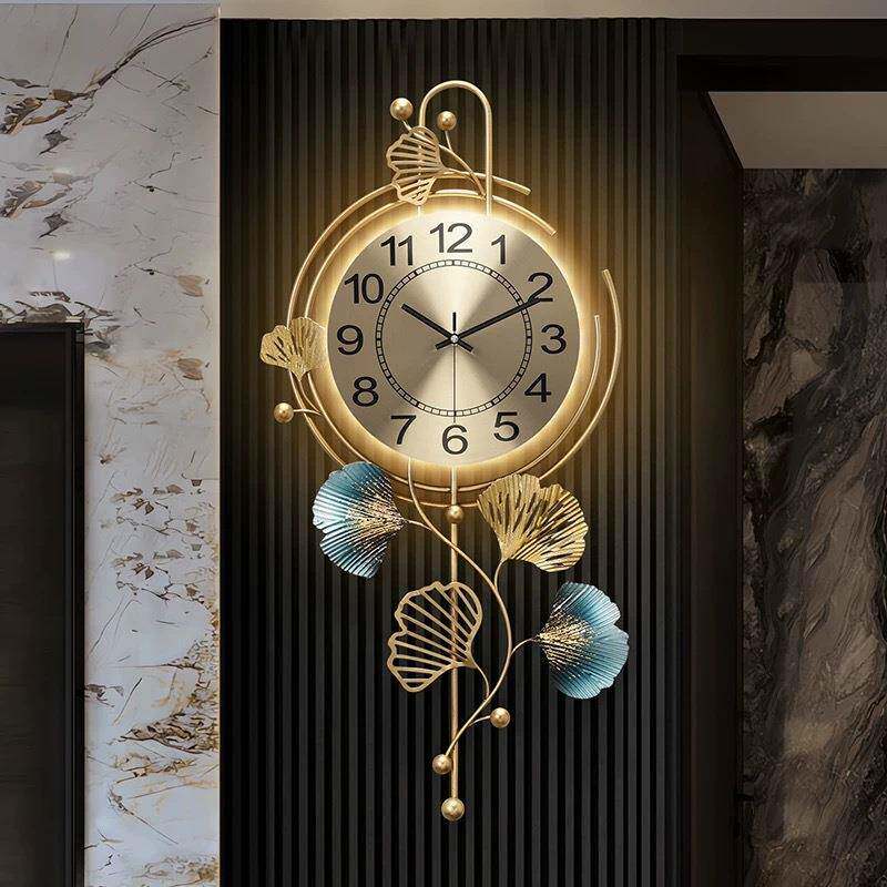 铁艺金属银杏叶挂钟2025新款客厅格栅钟表轻奢感装饰时钟挂墙挂