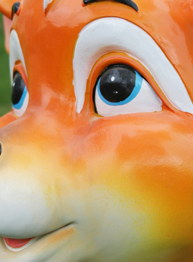 商场门口装饰品卡通动物梅花鹿户外幼儿园玻璃钢雕塑庭院花园摆件