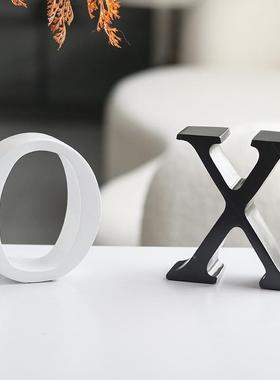 北欧创意书术字母摆艺件挡书立AWD书书柜样板房办公室书架靠软装