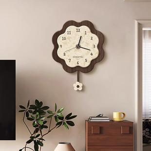 DE室家用 025中厅古风创意艺术挂钟表新款 高级感客厅餐钟卧2YW