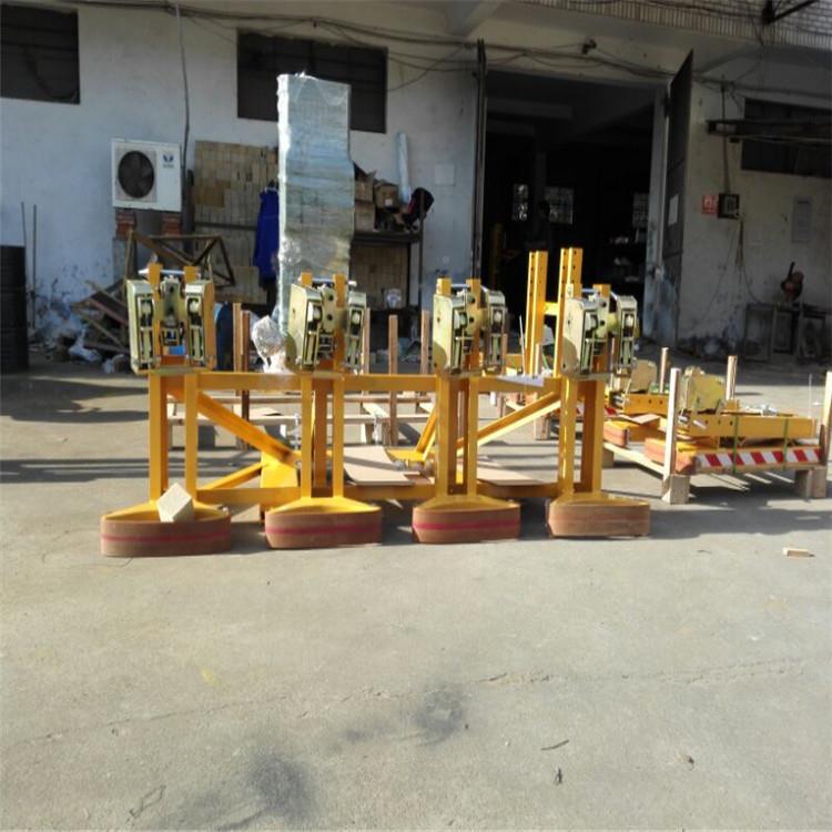 重型4桶8嘴油桶夹叉车用吊铁具夹具桶夹运四桶双鹰嘴塑RCU桶鹰搬