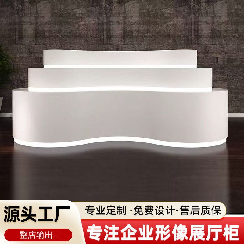 烤漆异形展台柜定制科技馆展示柜中岛台展厅展柜图片