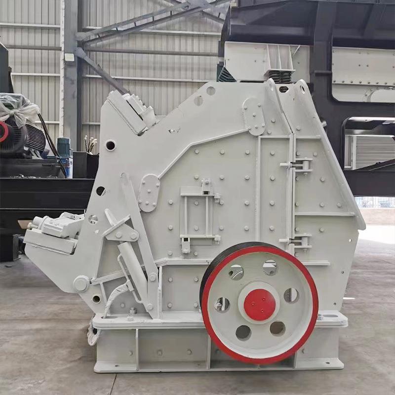 110石子机2131大口式反击破碎机石料生产线反击破制5砂机UJD碎石