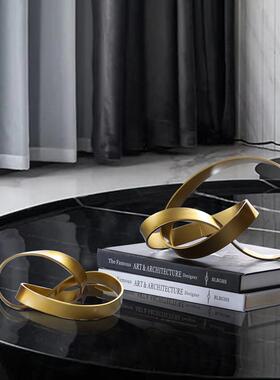 TSI现简约欧式轻奢金弯色缠代绕曲摆件样板间售楼处书房饰收纳装