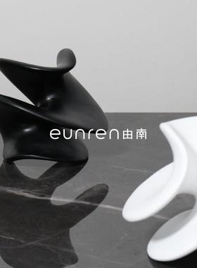 轻奢代约现PUY雕塑涡摆旋树脂摆件样板房间创意软装饰品客厅书简
