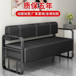 2144人收藏网沙红33919理发店发等椅候廊美发美甲店休发息区轻奢