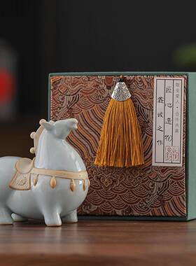 马到成功摆意件陶瓷红色招财唐马工创中式YA56YXY1家客厅办艺公室