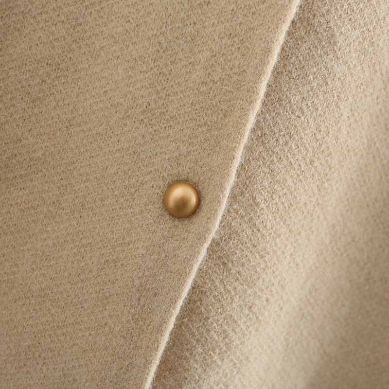 温柔系单排扣针织马甲女2024秋装新款胖妹妹气质小金扣毛衣背心女