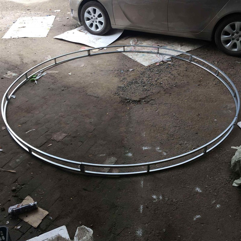 新款婚庆圆形铁艺吊顶拱门桁架造型绢花架子酒店婚礼布置装饰道具