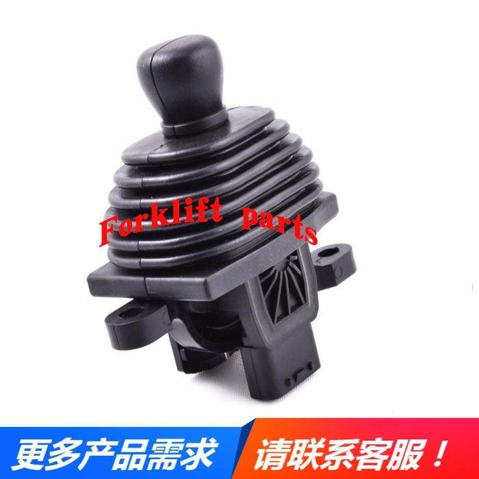 TOYOTA丰田电叉车配件8FBN15-25升降液压操作手柄67810-11322-71
