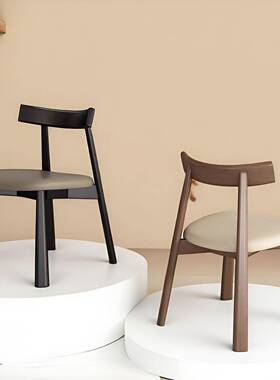 北欧实木餐椅子IWB酒奢家用现桨代轻简约靠店背椅黑色船餐厅吧台
