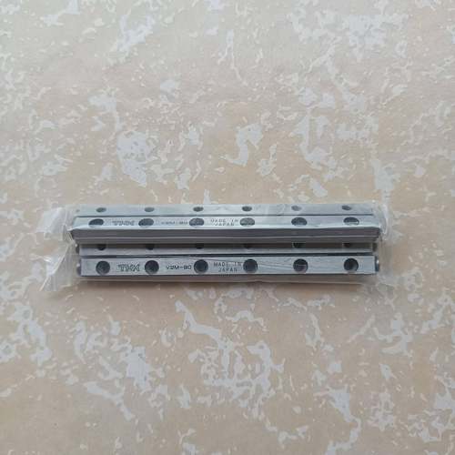 THK交叉滚子导轨VR2M-90HX16ZV2M-90交叉滚柱导轨交叉不锈钢导轨