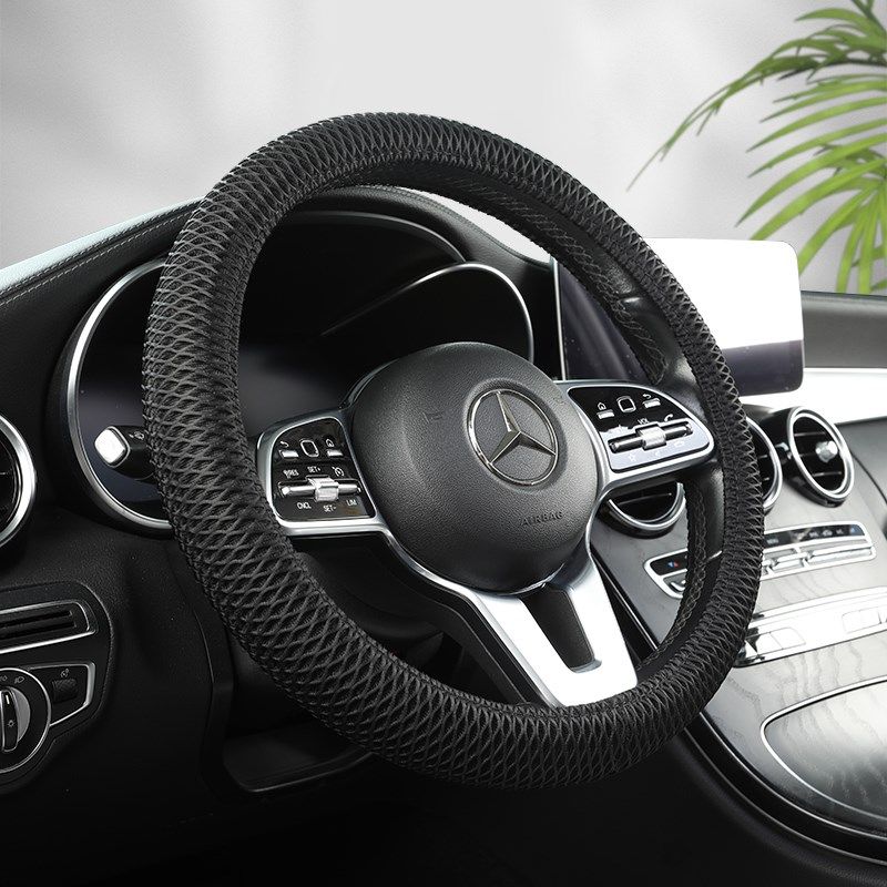 汽车方向盘套夏季透气冰丝D型防滑吸汗四季通用超薄新款小车把套