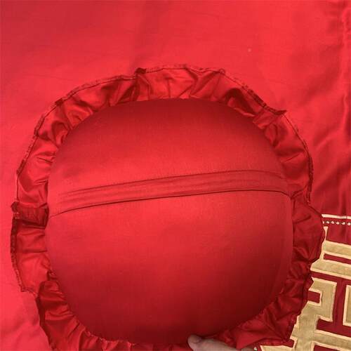 V45O大红婚庆小抱贵枕F76566SH60支长结绒棉圆形子孙枕妃枕纯刺绣