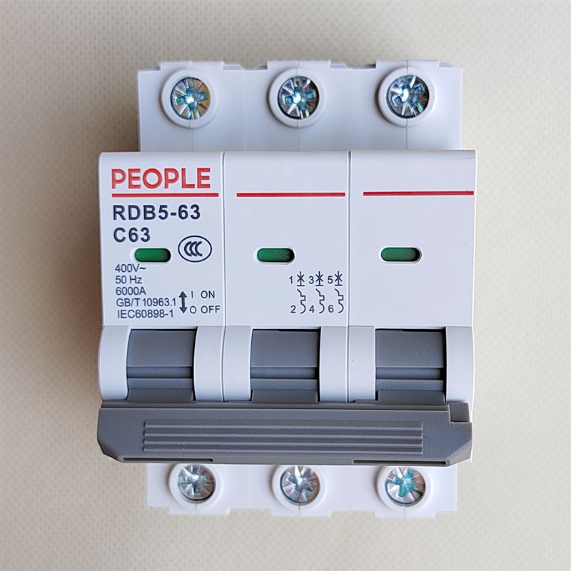 人民电器3P 63A小型断路器空开380V三进三出40空气开关线32相C25A