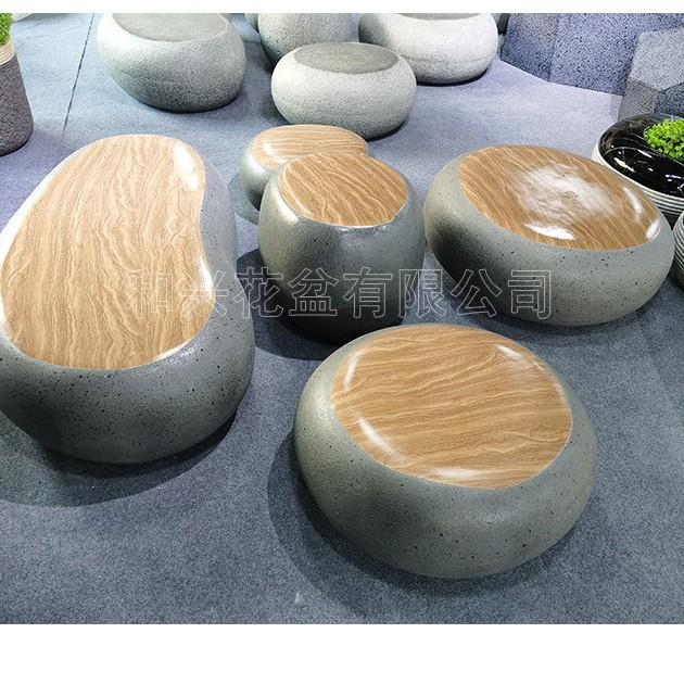 厂户外仿石头家木休纹桌玻椅庭PGK院造景闲坐凳组合璃钢座椅落地