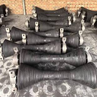 橡胶输KFJ送机下口滚轮件耐高压大头配喇料叭筒滚阻燃抗静电喇叭