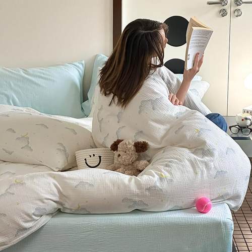 A母层婴级全棉双纱UOO四件套儿童卡通风染印清新纯类棉被套床上用