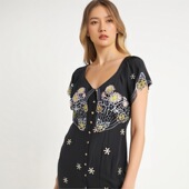 荷叶边束腰开叉雏菊设计长裙女装 法式 复古优雅连衣裙女2026春新款