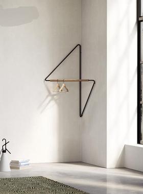 衣挂架墙上架壁挂室内卧KDI室网墙红角衣帽架不占空间的挂衣服收