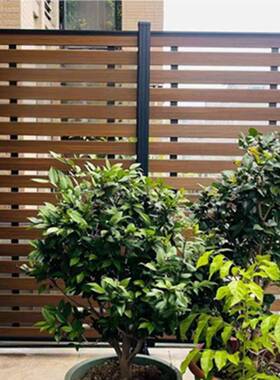 厂家供围栏防板塑木围栏户外露台腐纹篱笆UUC隔应断木庭院围墙