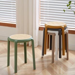 K塑料可堆叠7凳子仿藤871编加厚成约人小子家用现代简凳可叠板餐