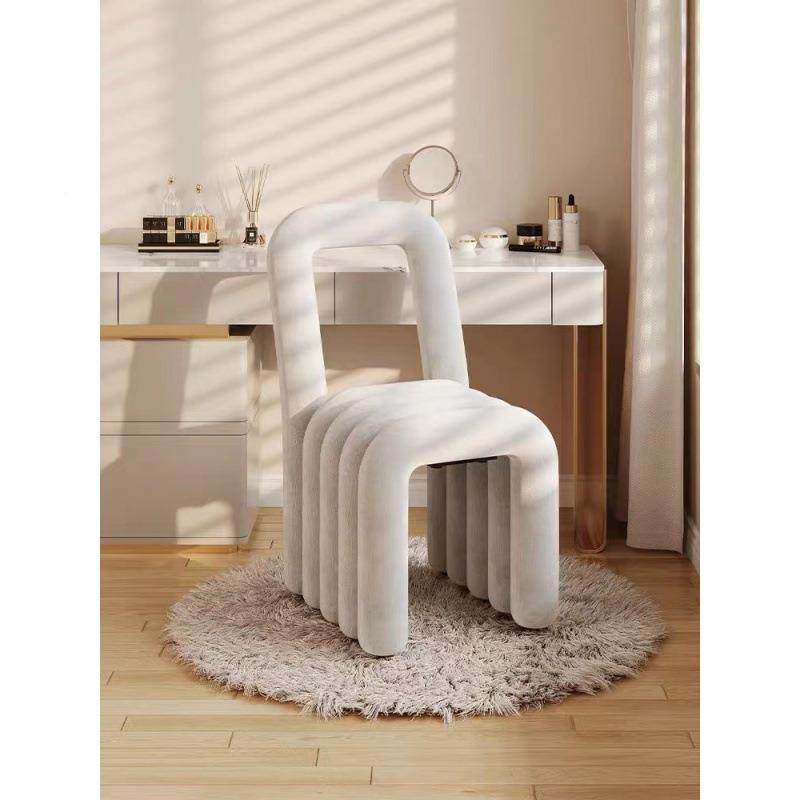 化椅女生主卧室轻奢梳妆台椅子简约创背意网红PRD帽美甲妆凳子靠