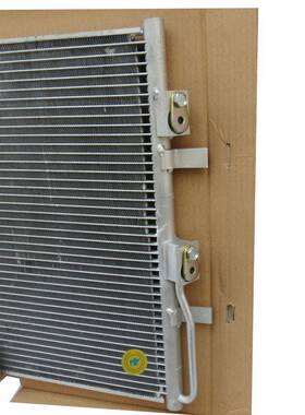 全新稳定全顺V348汽车空调冷凝器散热网尺寸768X430X16mm2009款