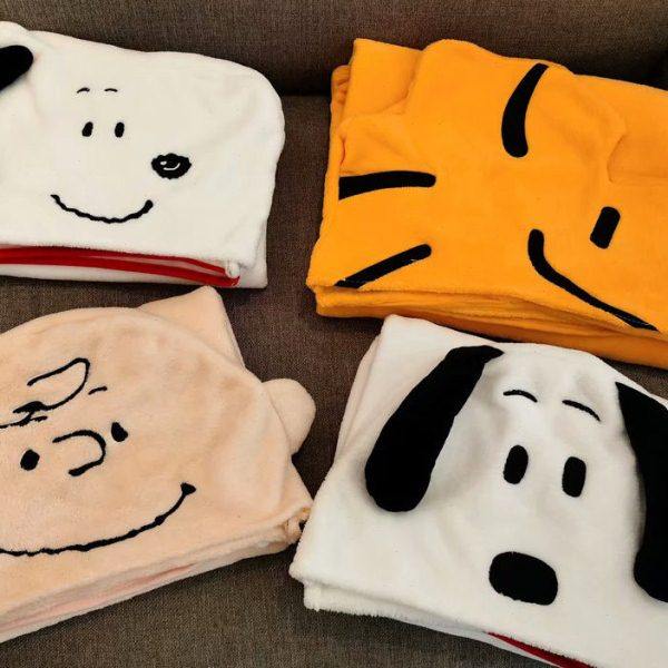 日系可爱卡通珊瑚绒史努小狗懒人披风披肩空调毯午睡盖毯毛毯子,居家日用,保暖披肩,淘宝优惠券,粉丝福利购,淘宝优惠卷