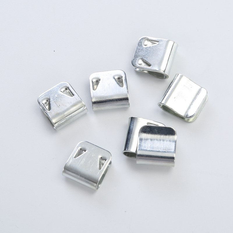 厂价供应大量镀锌小钢夹 通用沙发弹簧扣 家具五金沙发配