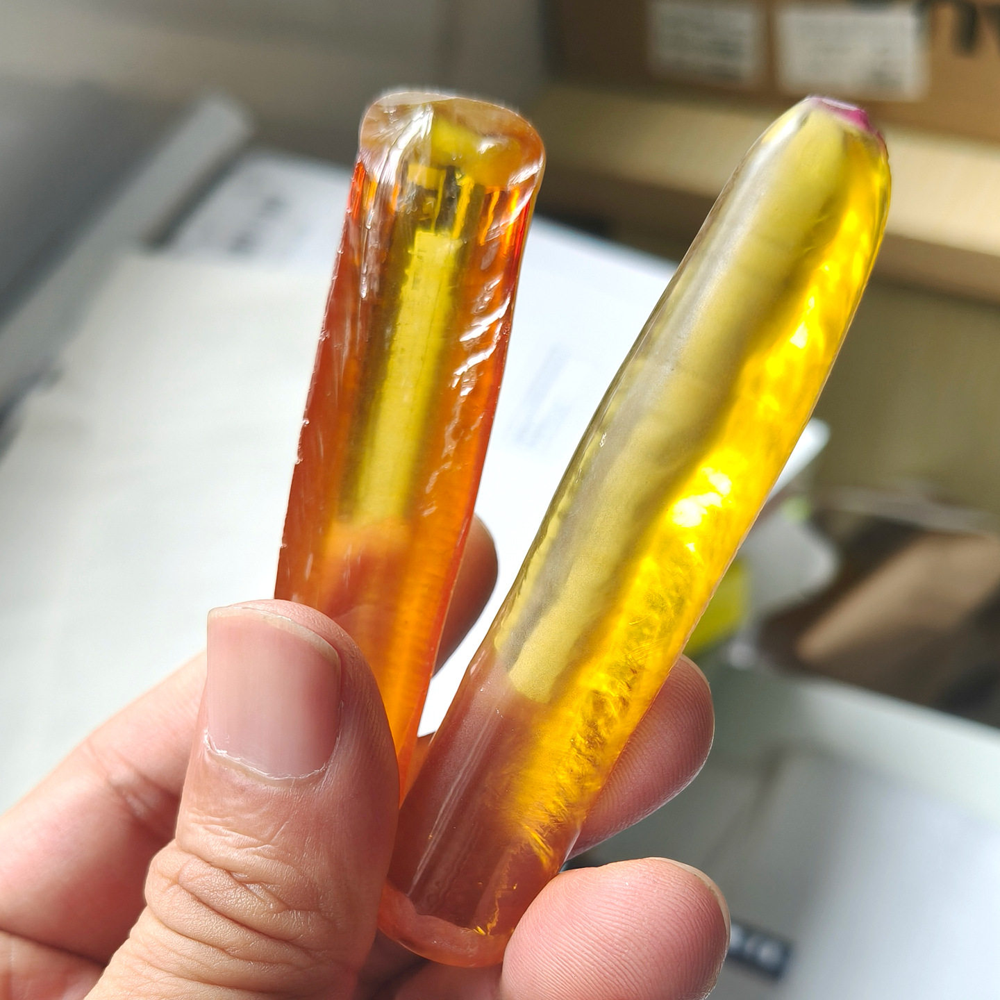 黄刚玉晶体原材料人工合成宝石原料21#黄宝石原料裸石切割原材料