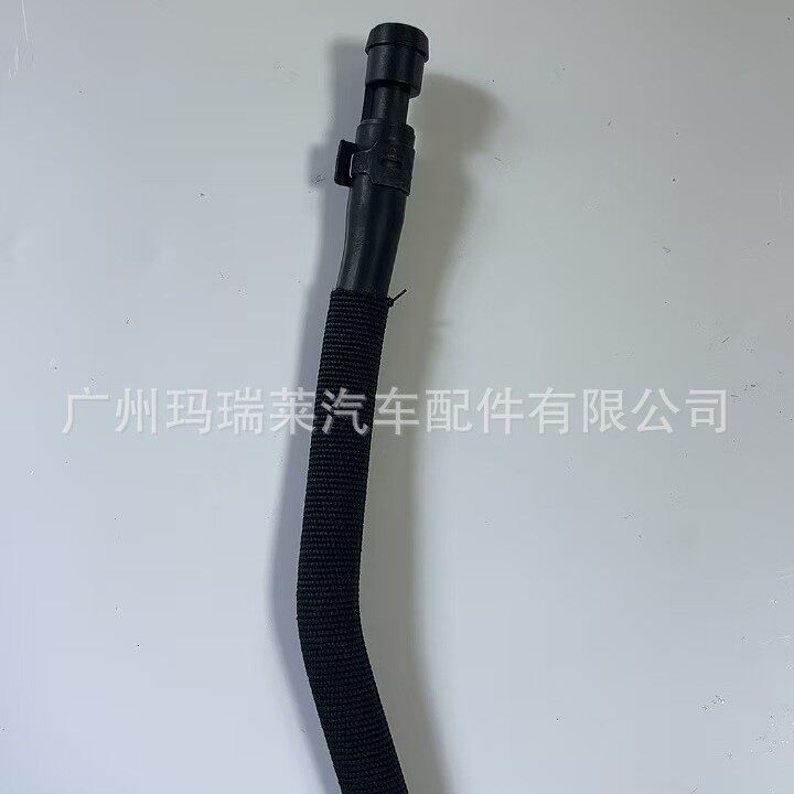 A2642003201通风管空气管废气管冷却液水管适用于奔驰2642009200